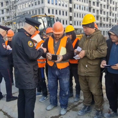 Не вставших на воинский учет бывших мигрантов искали на стройках Гурьевского округа