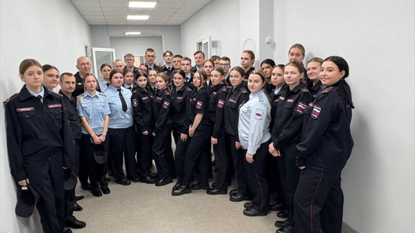 Сотрудники транспортной полиции Янтарного края провели лекционное занятие с курсантами колледжа