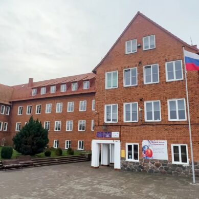 В здании Правдинской школы накануне вспыхнул учебный пожар