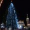 Этим вечером в Гусеве торжественно зажгли огни на главной новогодней елке