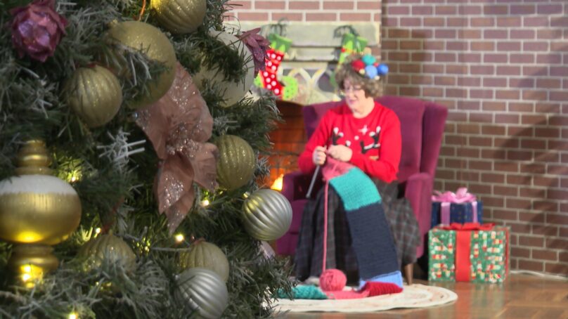 Губернаторская ёлка в драмтеатре собрала 650 ребят из всех муниципалитетов области