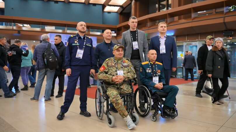 Калининградские ветераны СВО отправились в Москву на форум «Вместе победим», который проходит в эти дни в Национальном центре «Россия»