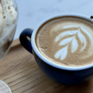 Самым популярным кофейным напитком в России в 2025 году стал капучино