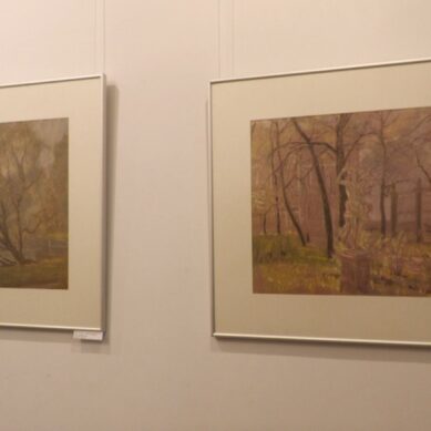 «Мэтр пастели. Станислав Бернштейн» – в Черняховске проводится выставка картин известного петербуржского художника