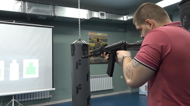 В Калининграде на сегодняшний день для молодежи открыты двери 32 специализированных клубов