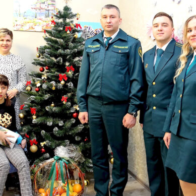 Начальник Калининградской областной таможни принял участие в акции «Ёлка желаний»