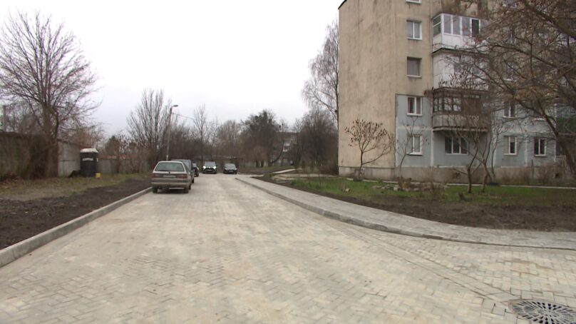 В этом году по муниципальной программе обновляли 16 дворов, рядом с которыми находятся 23 многоквартирных дома