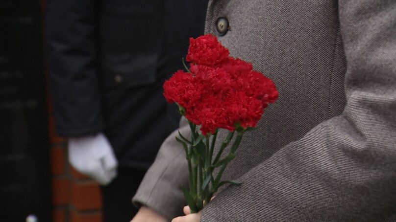 В поселке Большое Исаково появилась мемориальная плита в честь героя Советского Союза