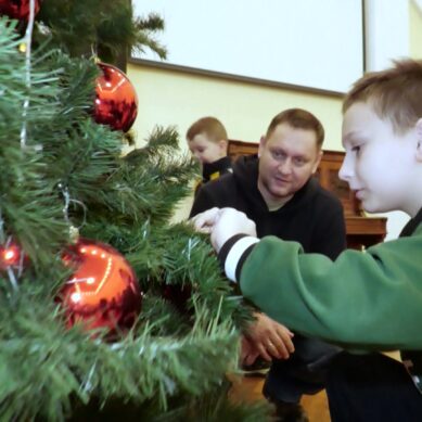 В Черняховске приняли эстафету всероссийской акции «Ёлка желаний», которая исполняет мечты ребят, чьи отцы сейчас сражаются в зоне СВО