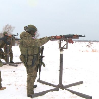 На полигоне Хмелёвка прошли стрелковые учения боевого армейского резерва «Барс 39»