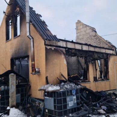 В Багратионовском округе сгорел одноэтажный жилой дом. В пожаре погиб мужчина