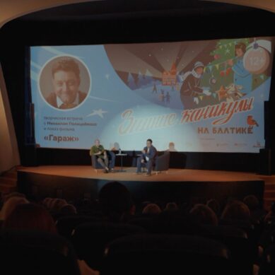 Актер Михаил Полицеймако посоветовал смотреть и обсуждать на встречах современное российское кино