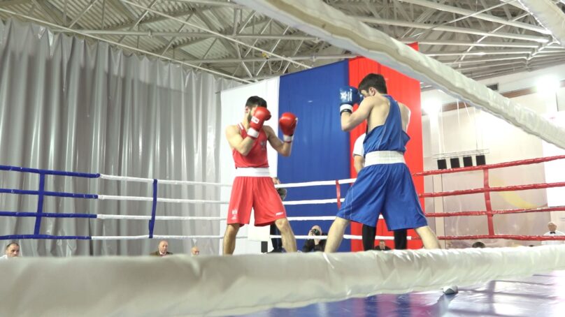 В Калининграде завершились чемпионат и первенство области по боксу