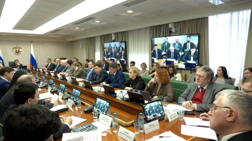 Вопросы международного сотрудничества и транспортной доступности самого западного региона России обсудили в Совете Федерации