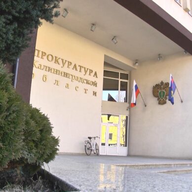 Суд признал 50-летнего мужчину виновным сразу по двум статьям