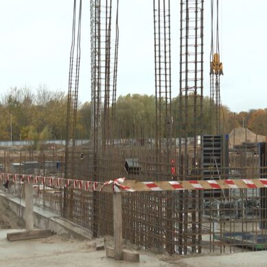 Строительство школы на улице Мариенко в областном центре подорожало на 1 миллиард рублей