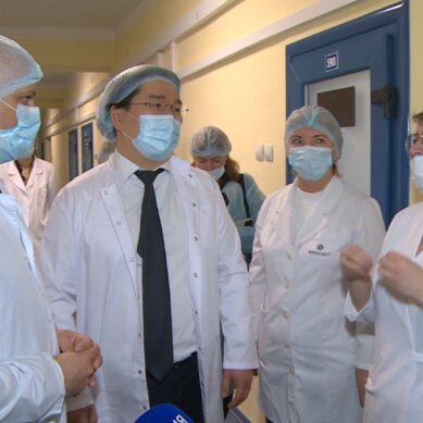 С визитом в область приехал хирург и депутат Госдумы Бадма Башанкаев