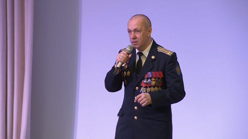 В калининградских школах прошла встреча с ветераном группы специального назначения «Вымпел»