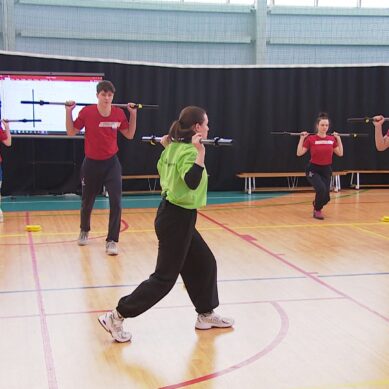 Уже не просто тренировка, а целое шоу. В Калининграде определяли «Суперфизрука» Янтарного края