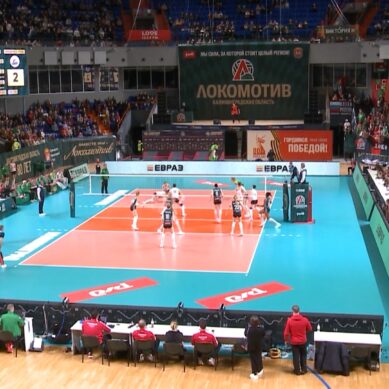 8 лет исполнилось волейбольному клубу «Локомотив»