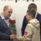 Поисковики отряда «Совесть» передали семье ветерана Великой Отечественной потерянный когда-то орден