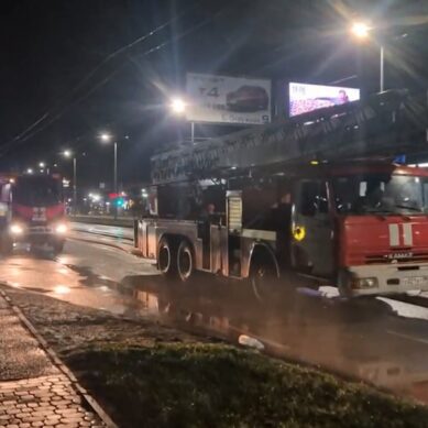Пожар в торговом центре «Гиант» тушили больше девяти часов