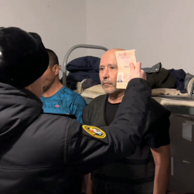 Военные следователи Балтийского флота продолжают ставить на воинский учет новых граждан России