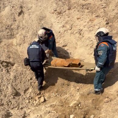 В Гурьевском округе при проведении сельхозработ была обнаружена стокилограммовая фугасная авиабомба