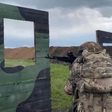 Бойцы из соединения морской пехоты Балтфлота проводят завершающие тренировки на полигоне в тыловом районе зоны СВО