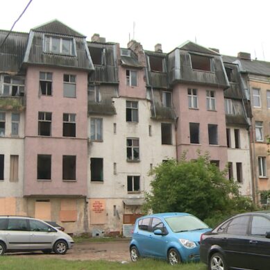 69 жилых домов предстоит расселить в Калининграде