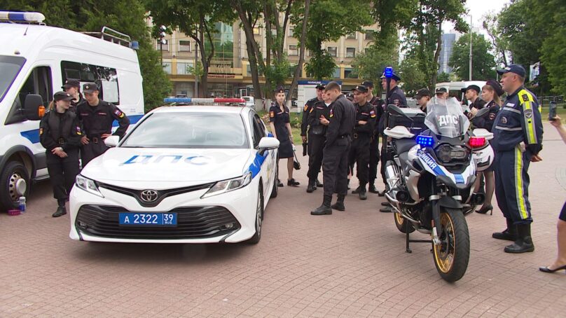 На площади Победы отметили 308-ю годовщину со дня образования российской полиции
