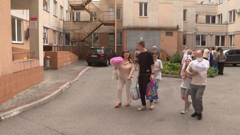 В Калининградском перинатальном центре врачи начали спасать малыша задолго до его появления на свет