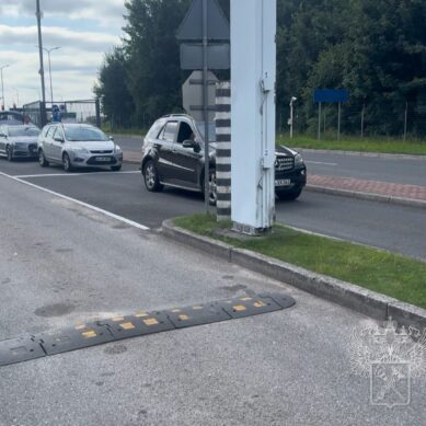 На польско-российской границе скопились машины, ожидающие въезда в Калининградскую область