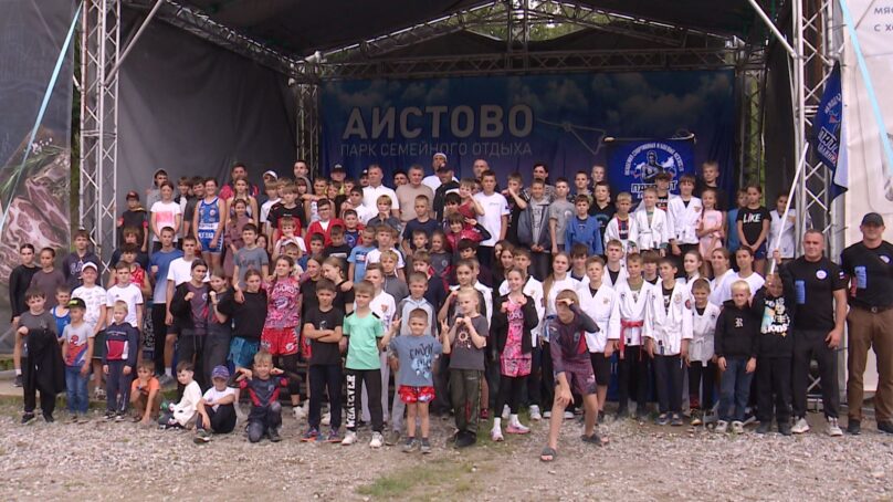 В семейно-спортивном парке «Аистово» собрались юные спортсмены со всего региона