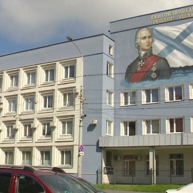 В Калининграде появился мурал с изображением Святого Праведного воина Фёдора Ушакова